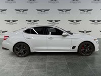 2022 Genesis G70 3.3T Sport