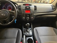 2012 Kia Forte5 2.0L EX (A6)