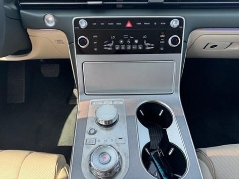 2025 Genesis GV80 2.5T Advanced w/Tech Pkg 5P