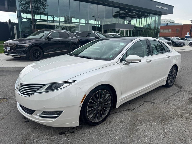 2015 Lincoln MKZ Base