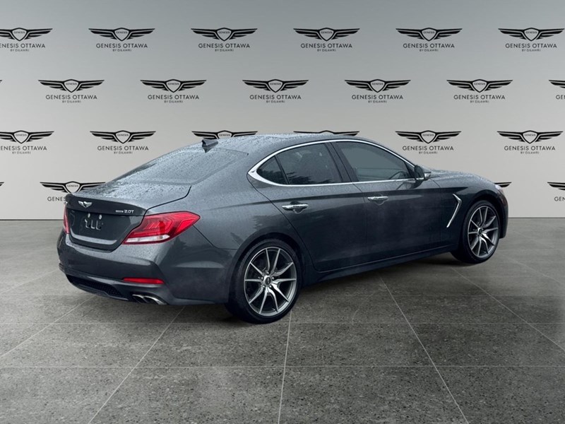 2020 Genesis G70 2.0T Prestige