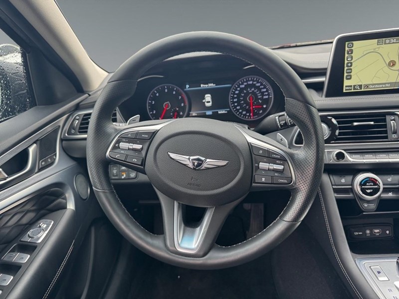 2020 Genesis G70 2.0T Prestige