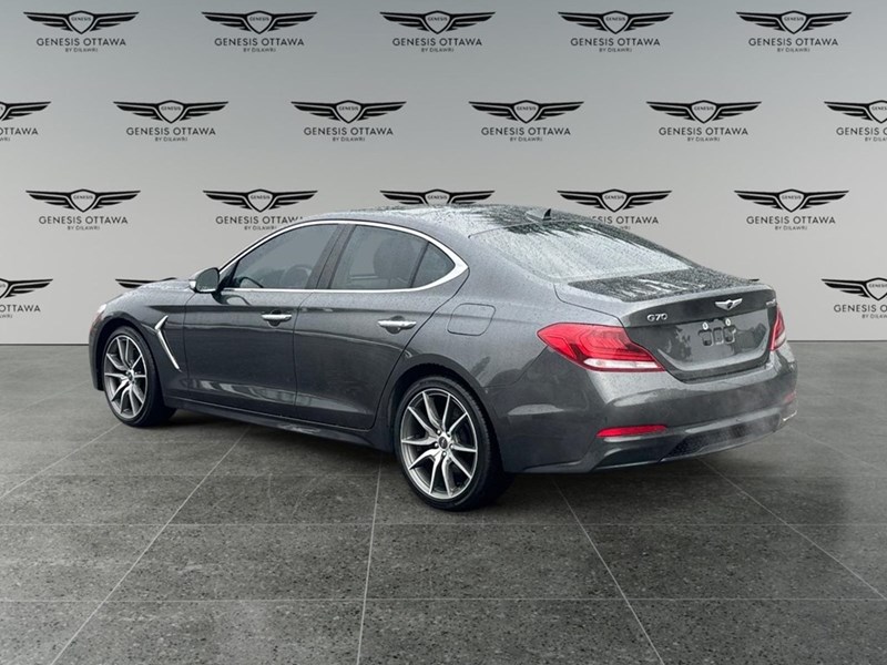 2020 Genesis G70 2.0T Prestige