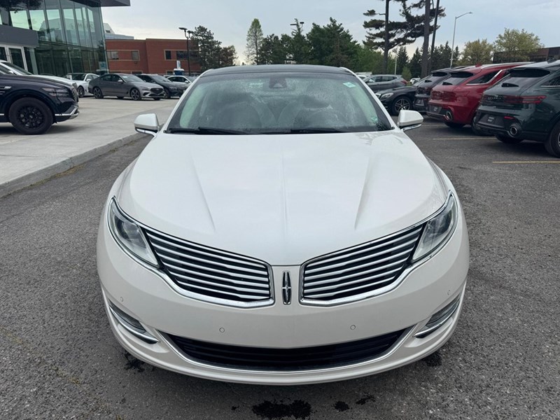 2015 Lincoln MKZ Base