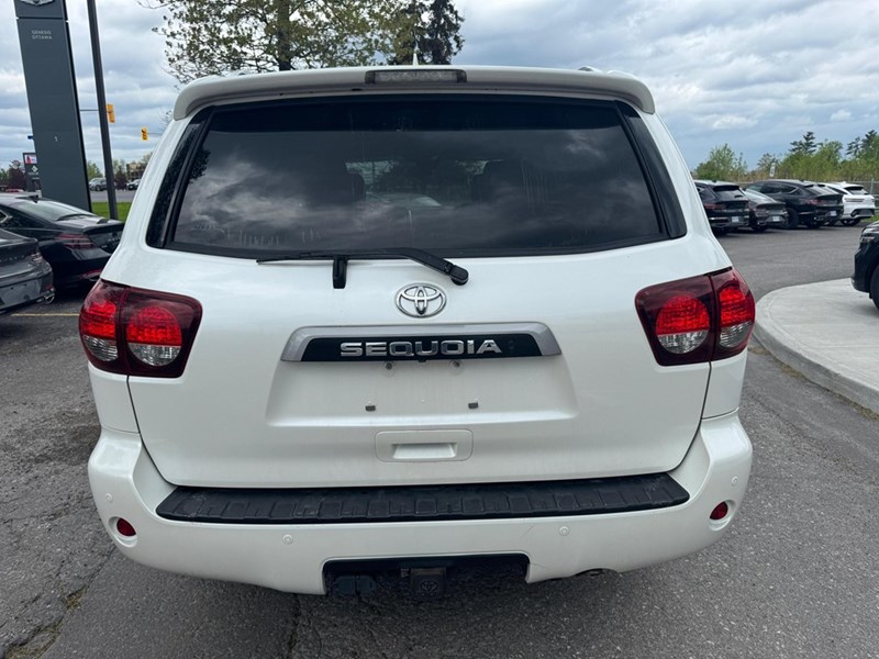 2020 Toyota Sequoia Platinum