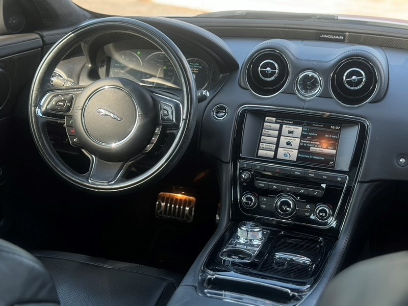 2015 Jaguar XJ 3.0L Premium Luxury