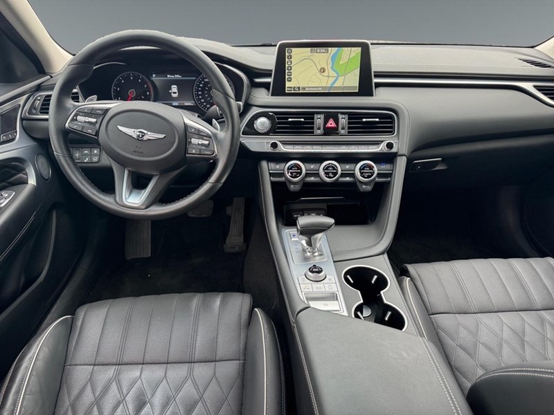 2020 Genesis G70 2.0T Prestige
