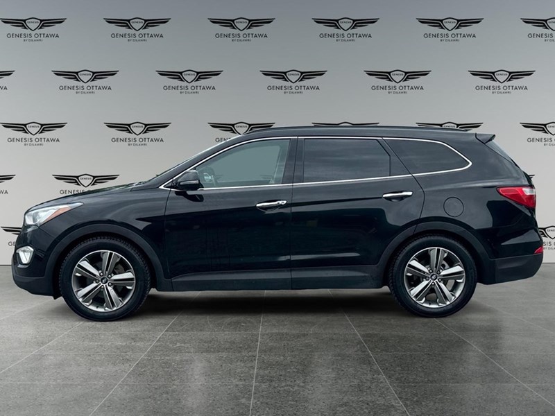 2013 Hyundai Santa Fe XL Limited w/Non Ventilated Front Seats (A6)