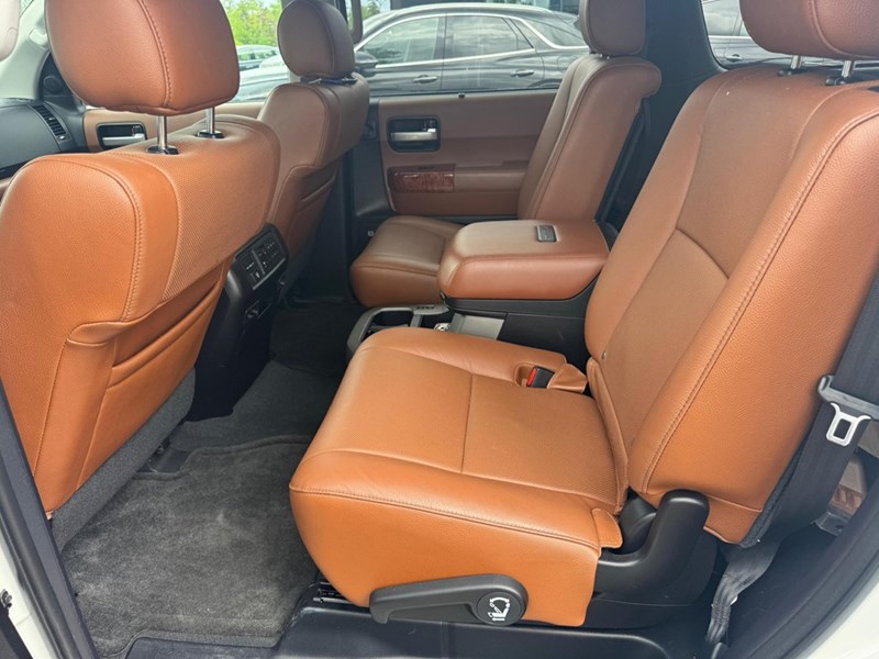 2020 Toyota Sequoia Platinum