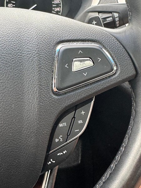 2015 Lincoln MKZ Base