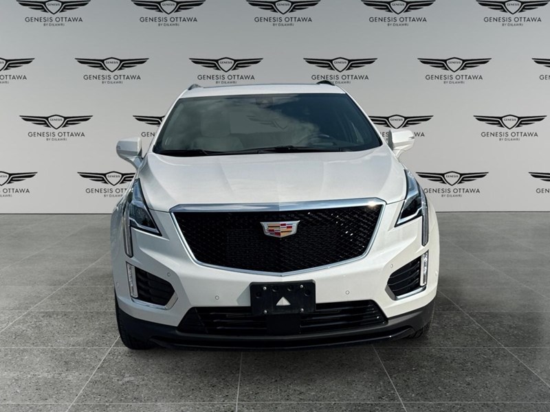 2025 Cadillac XT5 Sport