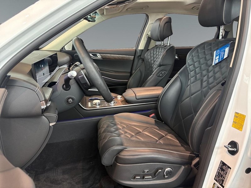 2025 Genesis GV80 3.5T Advanced w/Tech Pkg 7P