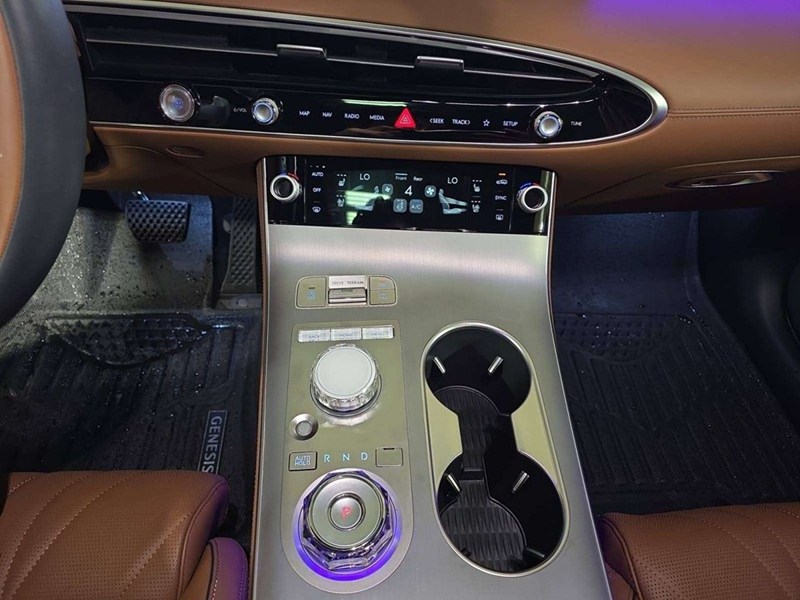 2026 Genesis GV70 2.5T Prestige