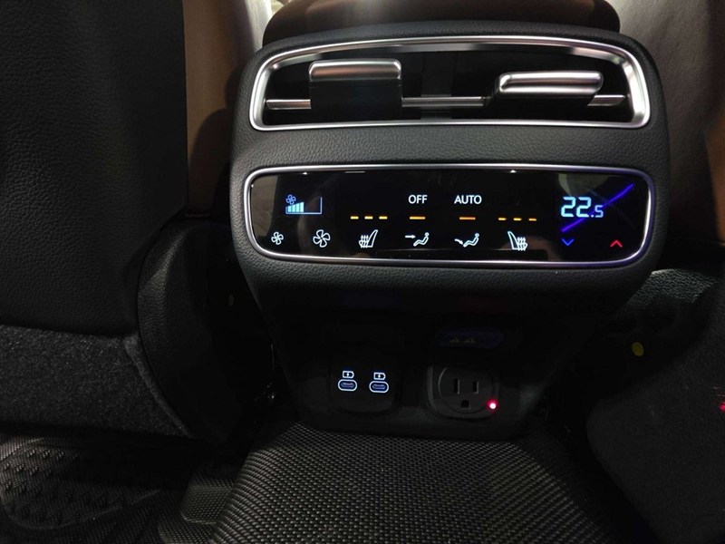 2026 Genesis GV70 2.5T Prestige