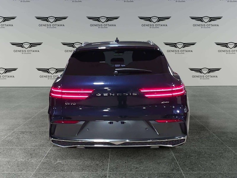 2026 Genesis GV70 2.5T Prestige