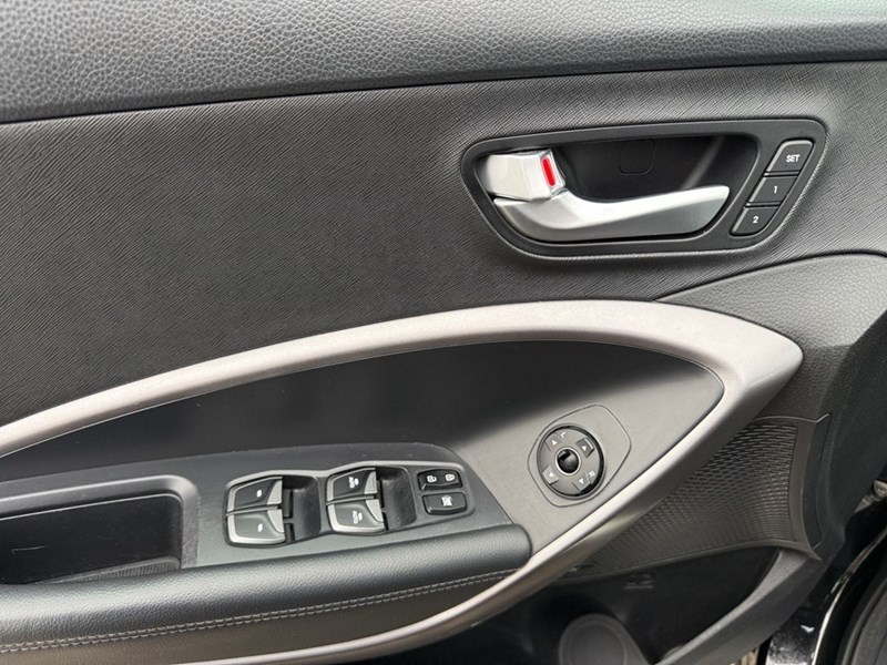 2015 Hyundai Santa Fe Sport 2.0T Limited (A6)