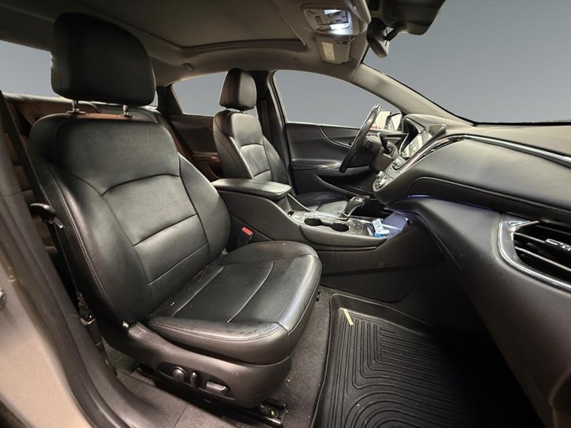 2017 Chevrolet Malibu Hybrid Base