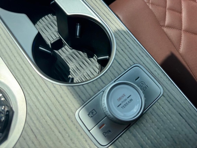 2025 Genesis GV80 3.5T Advanced w/Tech Pkg 7P