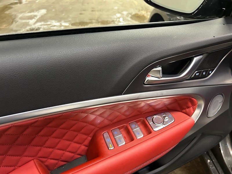 2026 Genesis G70 3.3T Sport