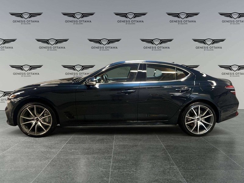 2026 Genesis G70 2.5T Prestige