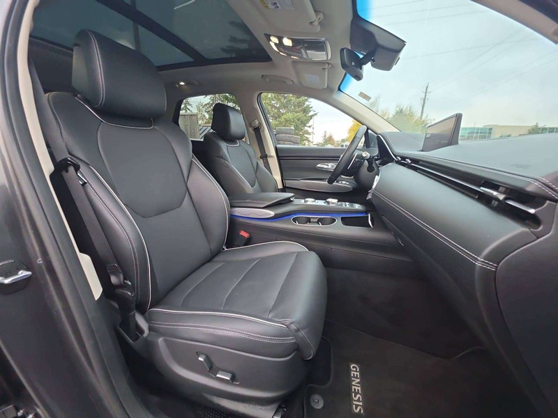 2023 Genesis GV70 2.5T Advanced