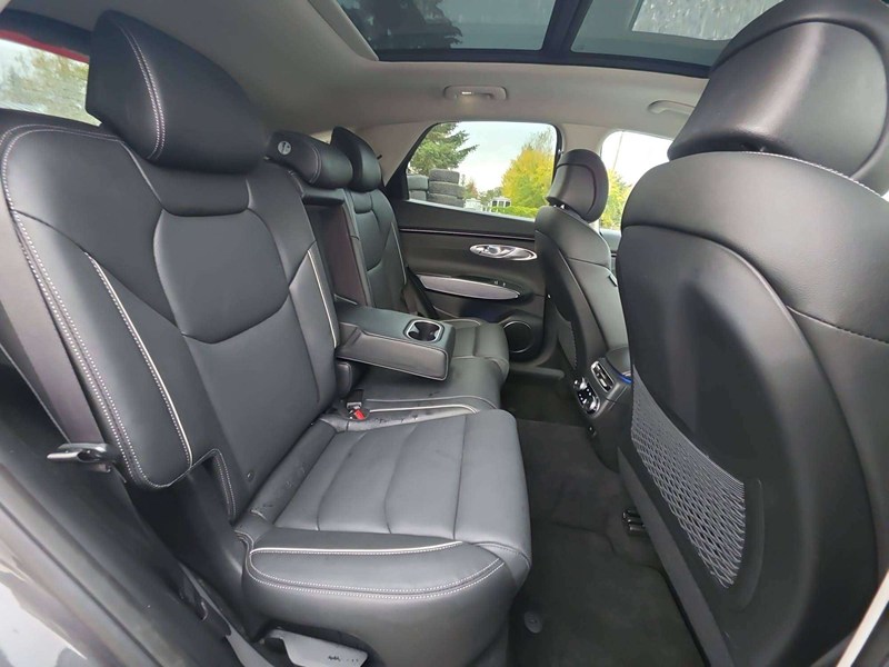 2023 Genesis GV70 2.5T Advanced