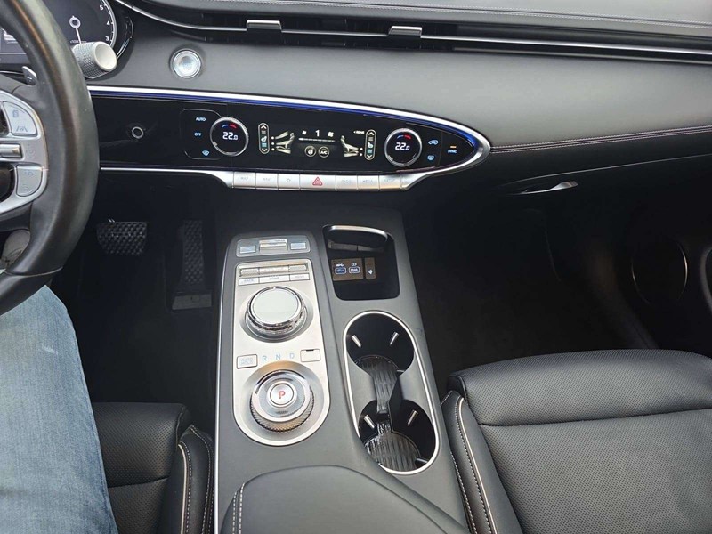 2023 Genesis GV70 2.5T Advanced