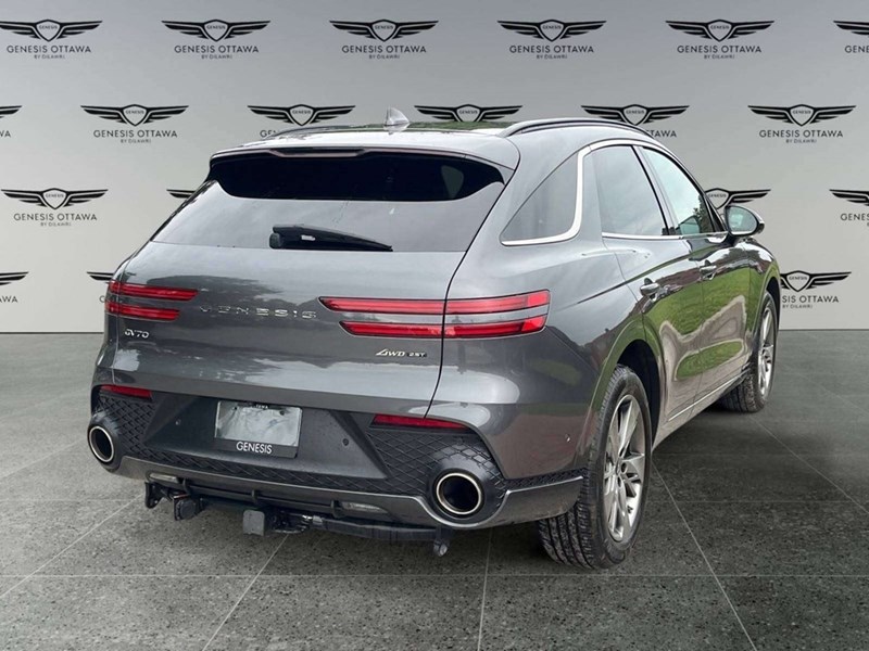 2022 Genesis GV70 2.5T Prestige