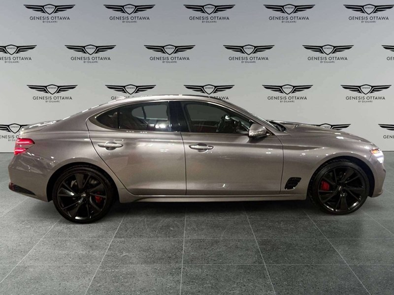 2023 Genesis G70 3.3T Sport