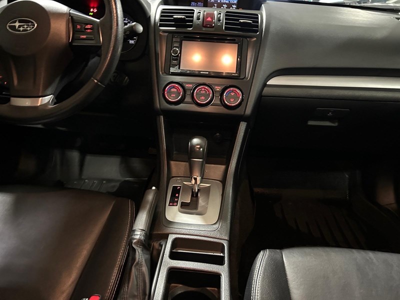 2013 Subaru Impreza 2.0i Limited Package (CVT)