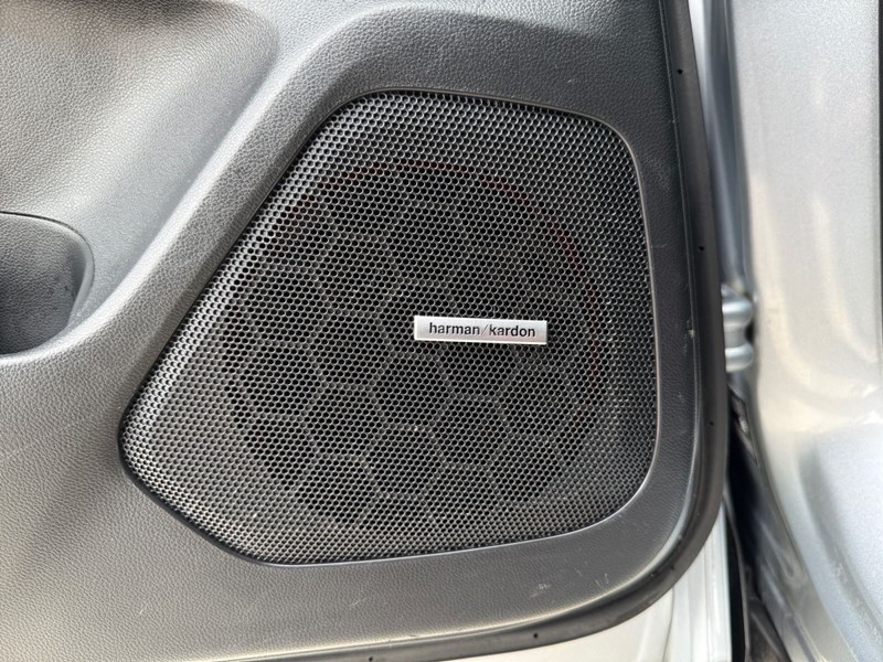 2022 Subaru Ascent Limited 8-Passenger (CVT)