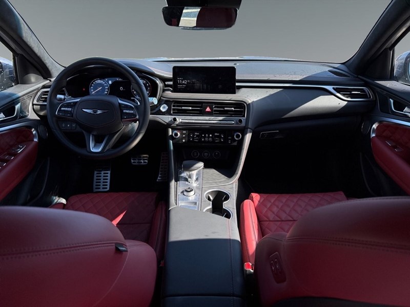 2026 Genesis G70 3.3T Sport