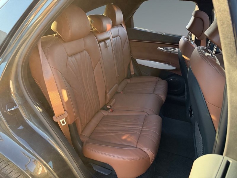 2026 Genesis GV70 2.5T Prestige