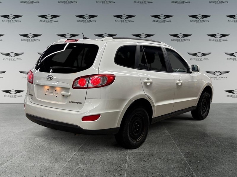 2010 Hyundai Santa Fe GL 2.4 (M6)