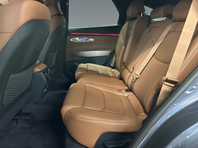 2026 Genesis GV70 2.5T Advanced Technology Package