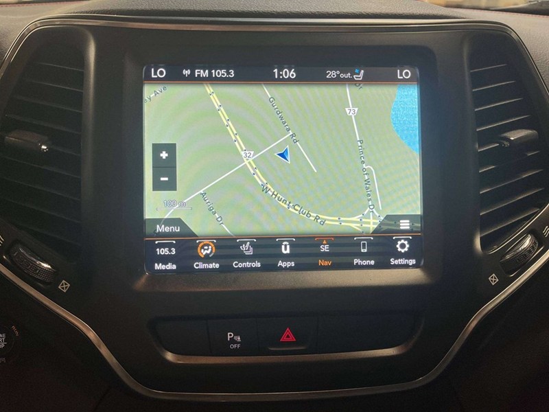 2022 Jeep Cherokee Trailhawk