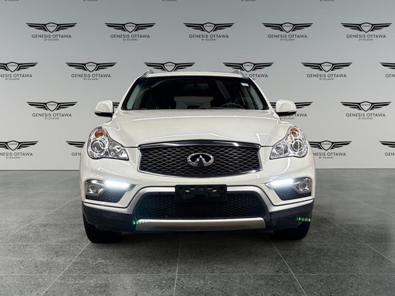 2017 INFINITI QX50 Base