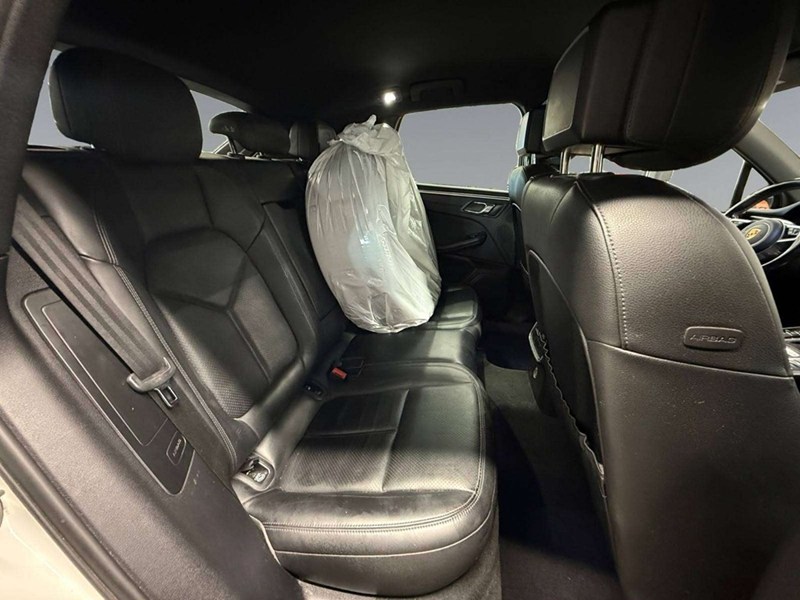 2018 Porsche Macan Sport Edition