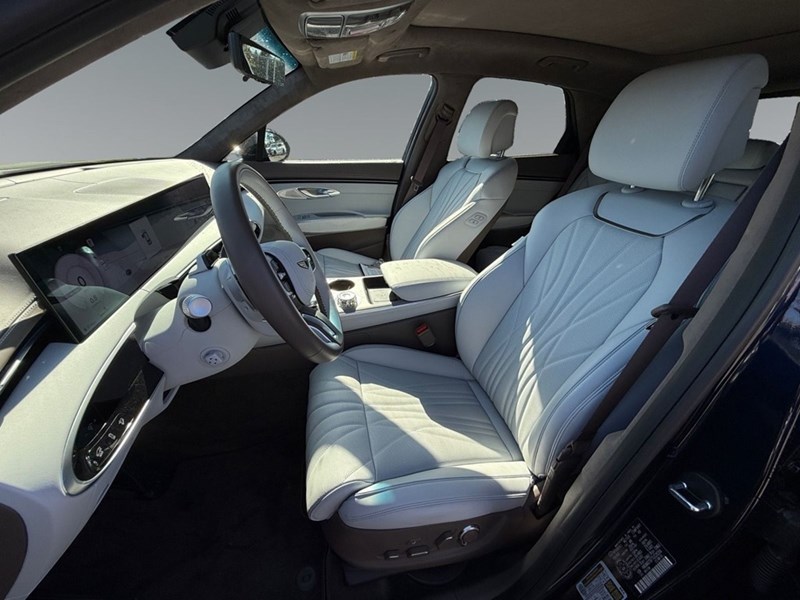 2026 Genesis GV70 2.5T Advanced Technology Package