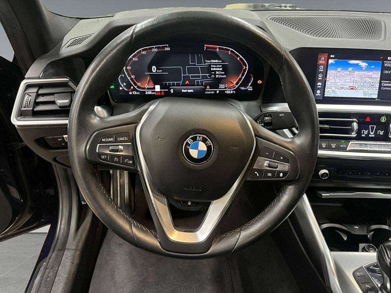 2019 BMW 330 i xDrive