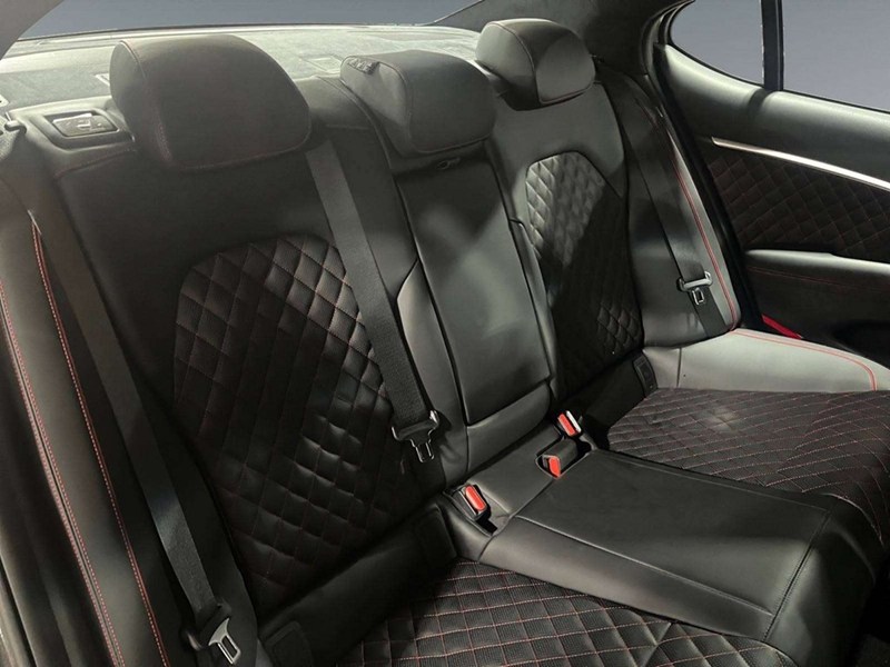 2026 Genesis G70 3.3T Sport