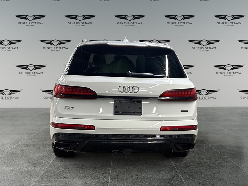 2022 Audi Q7 55 Progressiv
