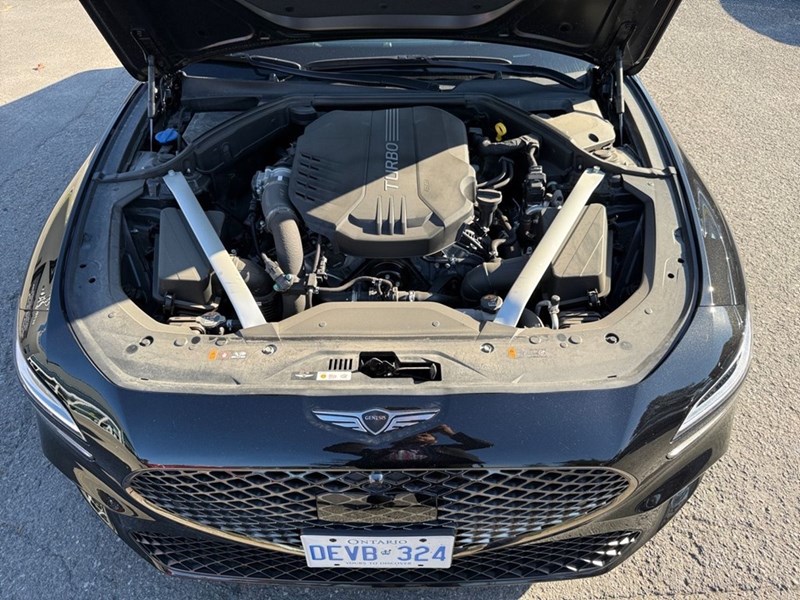 2025 Genesis G70 3.3T Sport