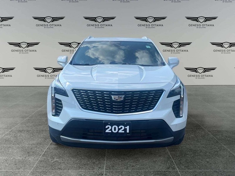 2021 Cadillac XT4 Premium Luxury
