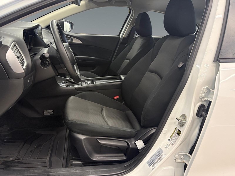 2017 Mazda Mazda3 GX (A6)