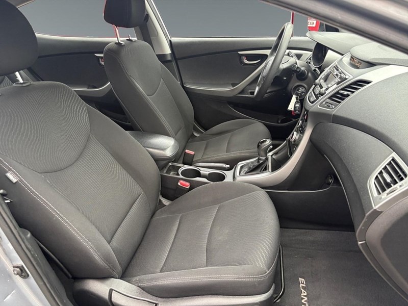 2015 Hyundai Elantra GL (A6)