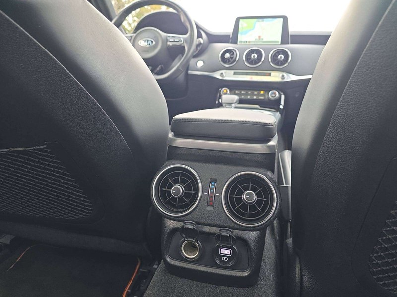 2021 Kia Stinger GT Limited w/Black Interior