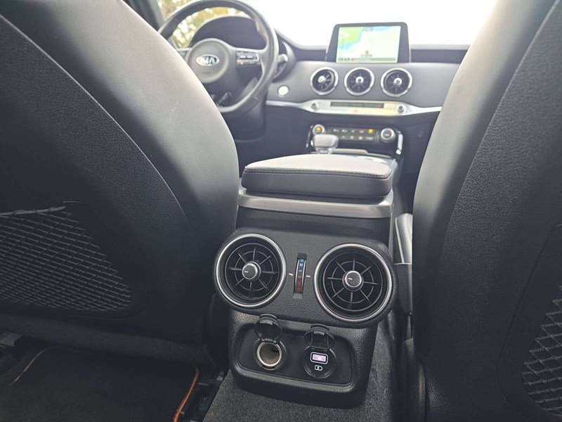 2021 Kia Stinger GT Limited w/Black Interior