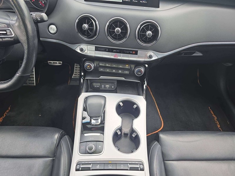 2021 Kia Stinger GT Limited w/Black Interior