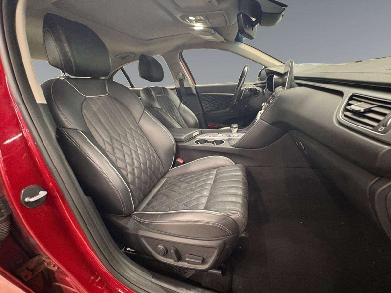 2019 Genesis G70 2.0T Prestige